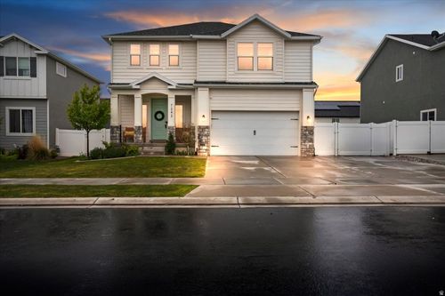7242 N Clear Sky Ln, Eagle Mountain, UT, 84005-5550 | Card Image