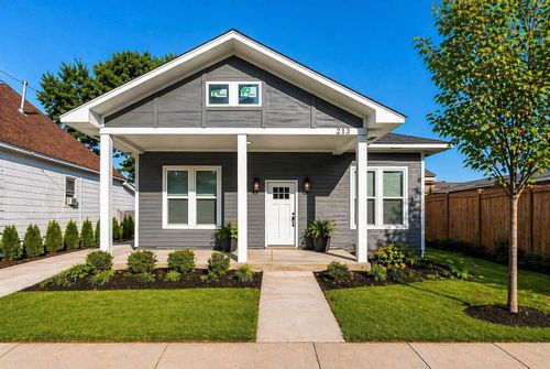 213 N Watkins St, Memphis, TN, 38104-7105 | Card Image