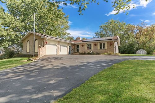 43411 N Lynndale Dr, Zion, IL, 60099-9588 | Card Image