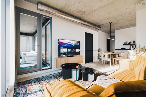 422-2250 Maitland St, Halifax, NS, B3K2Z9 | Card Image