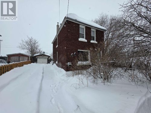 267 Kingston St, Thunder Bay, ON, P7E3P6 | Card Image