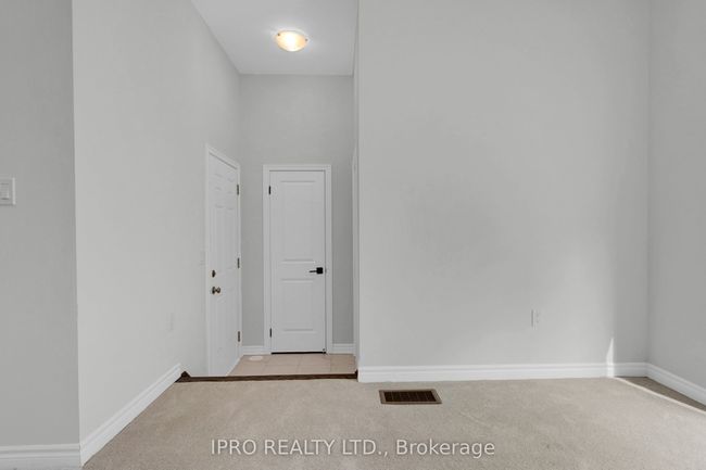 80 Inverary Cres, House attached with 4 bedrooms, 4 bathrooms and 1 parking in Vaughan ON | Image 10