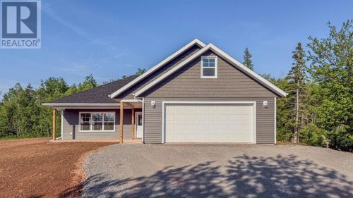 344 Ferry Rd, House with 3 bedrooms, 2 bathrooms and null parking in Miscouche PE | Card Image