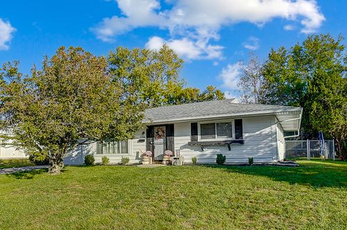 1506 Hyannis Dr, Springfield, OH, 45503-2016 | Card Image
