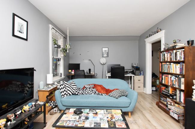 666 Lorne Ave, Home with 5 bedrooms, 3 bathrooms and 1 parking in London ON | Image 7