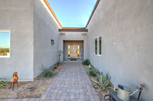 25037 W Chaparosa Way, Wittmann, AZ, 85361-8881 | Card Image