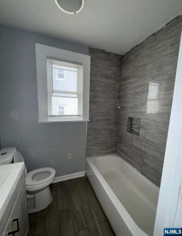 Residential Lease in Orange 4