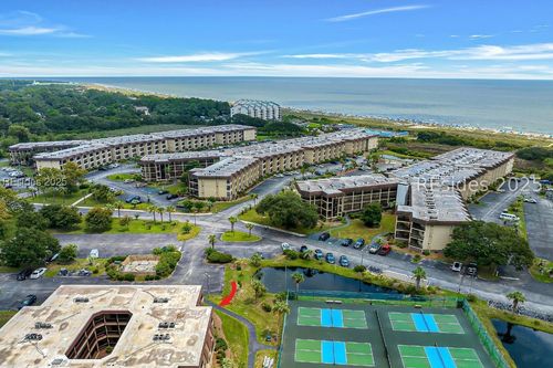 apt-e18-40 Folly Field Rd, Hilton Head Island, SC, 29928-6809 | Card Image