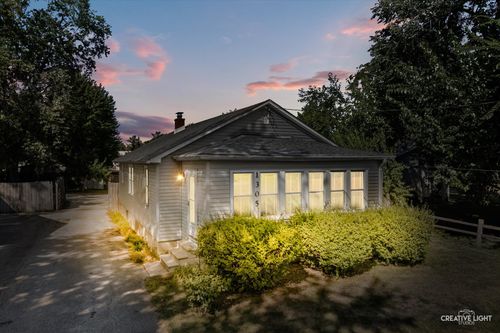 1305 5th St, Montgomery, IL, 60538-1705 | Card Image