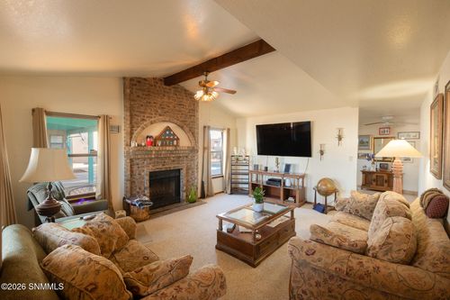 903 Windsor Ct, Las Cruces, NM, 88005-1503 | Card Image