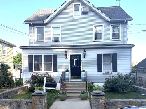 411 Elm St, Port Chester, NY, 10573-3106 | Card Image