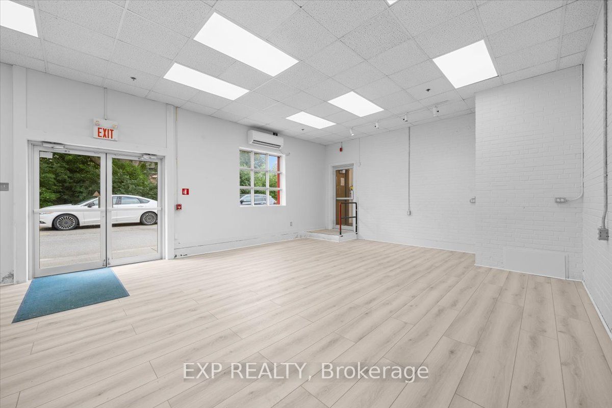 Commercial Lease in Perth 3