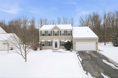 4473 Millstream Dr, Clay, NY, 13041-2550 | Card Image