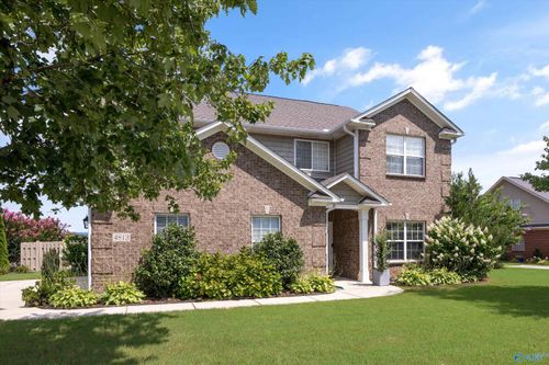 4813 Cove Valley Dr Se, Owens Cross Roads, AL, 35763-9194 | Card Image