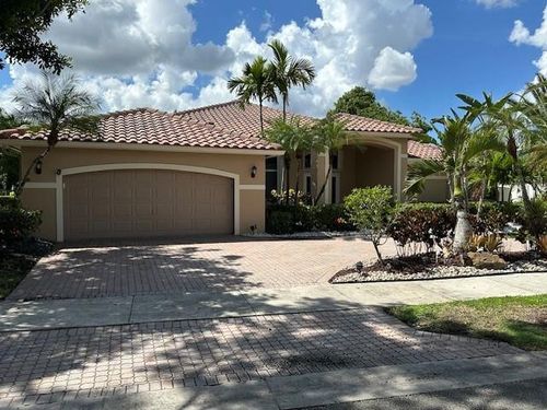 472 Fairmont Ln, Weston, FL, 33326-3582 | Card Image