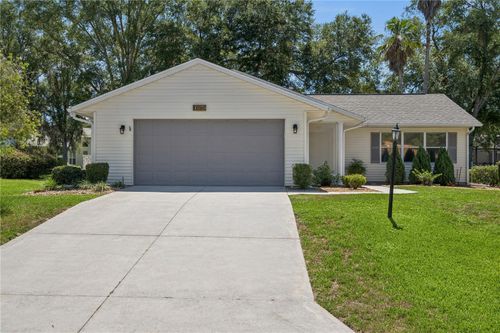 27211 Racquet Cir, LEESBURG, FL, 34748-7731 | Card Image