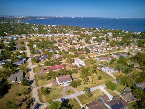 518 Seagrove St, La Porte, TX, 77571-7216 | Card Image