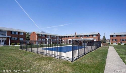 8160 Crestview Drive #2 Drive, Sterling Heights, MI, 48312 | Card Image