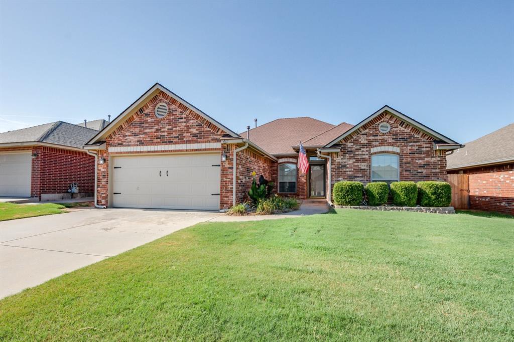 Elder Ln, Mustang, OK 73064