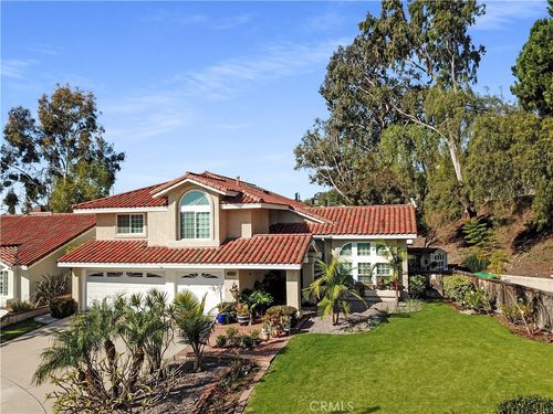 2018 N Lake Mead Cir, Orange, CA, 92867-2471 | Card Image