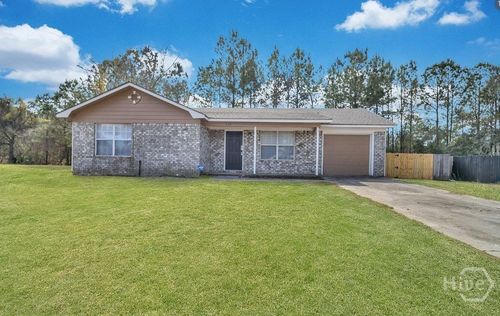 110 W Kenny Dr, Hinesville, GA, 31313-8724 | Card Image