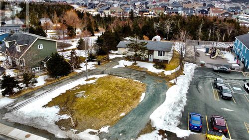 102 St Thomas Line, Paradise, NL, A1L2P6 | Card Image