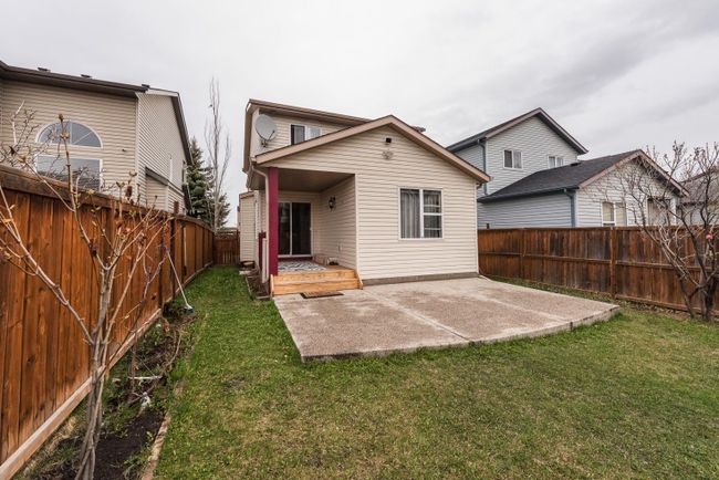 160 Eversyde Circle Sw, Home with 3 bedrooms, 2 bathrooms and 4 parking in Calgary AB | Image 28