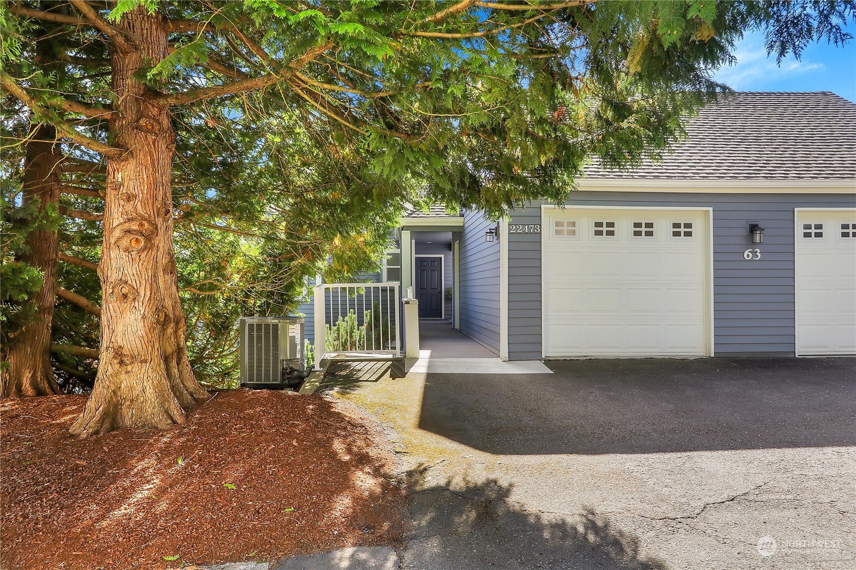 42nd Ter, Issaquah, WA 98029
