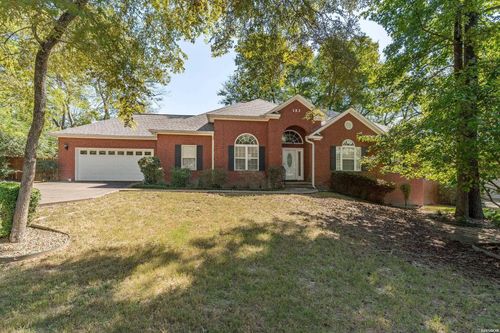 153 Shady Woods Ct, Hot Springs, AR, 71901-8214 | Card Image