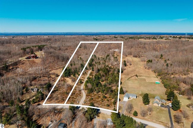 3970 N West Torch Lake Dr, House other with 4 bedrooms, 5 bathrooms and null parking in Kewadin MI | Image 98