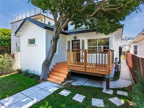 58 Ozone Ave, Venice, CA, 90291 | Card Image