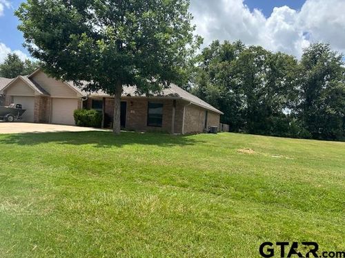 13323 Country Meadow Ln, Lindale, TX, 75771-6180 | Card Image