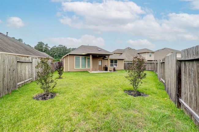 2811 Ridgecliff Ct, House other with 3 bedrooms, 2 bathrooms and 2 parking in Conroe TX | Image 15