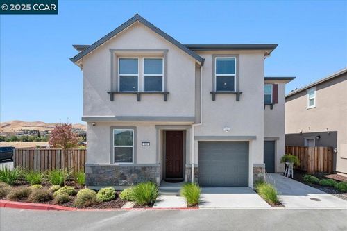300 Hideaway Ln, Pittsburg, CA, 94565-5566 | Card Image