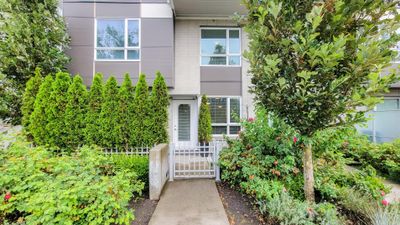 1 - 10581 140 St, Townhouse with 4 bedrooms, 3 bathrooms and 2 parking in Surrey BC | Image 2