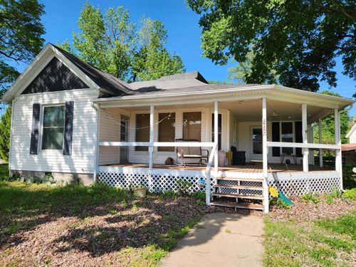 1418 Cherokee Ave, Seneca, MO, 64865-9374 | Card Image