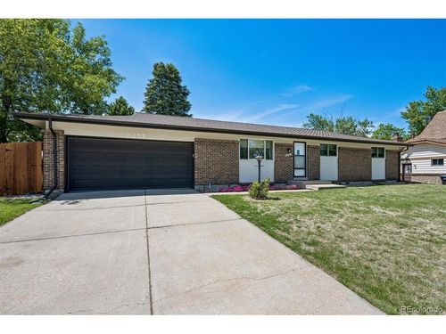 8257 Yarrow Ct, Arvada, CO, 80005-2529 | Card Image