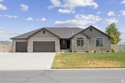393 S Roadster Ln, Grantsville, UT, 84029-5546 | Card Image