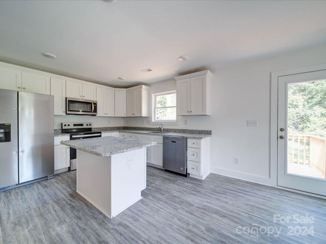 542 Oak Rd, House other with 4 bedrooms, 2 bathrooms and null parking in Norwood NC | Image 9