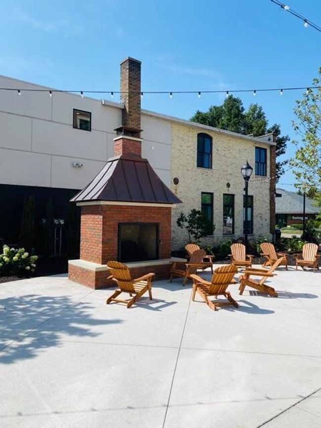 APT-305 - 110 W Savidge St, Condo with 2 bedrooms, 2 bathrooms and null parking in Spring Lake MI | Image 14