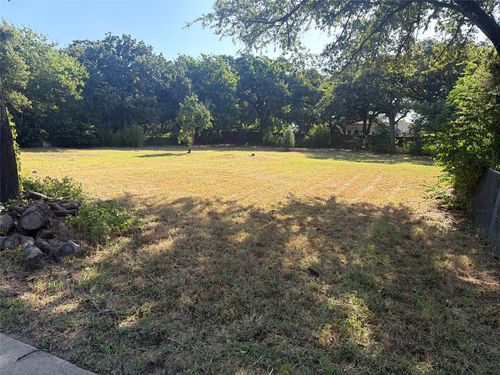 6027 Guilford St, Forest Hill, TX, 76119-6619 | Card Image