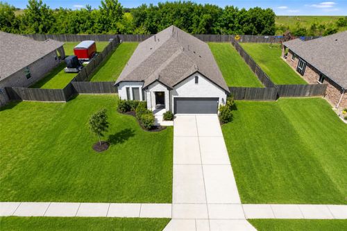 11206 Youngquist Dr, Dayton, TX, 77535-3034 | Card Image