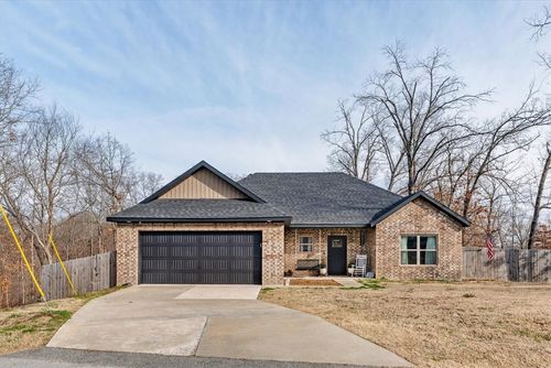 2 Munster Dr, Bella Vista, AR, 72715-1518 | Card Image