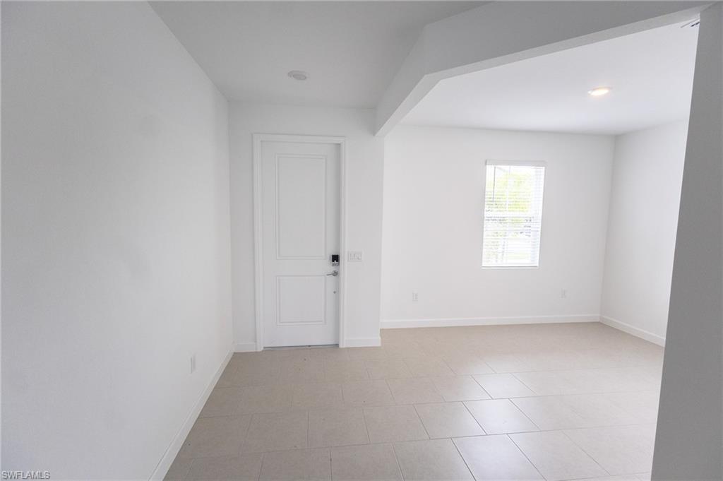 Residential in PUNTA GORDA 5