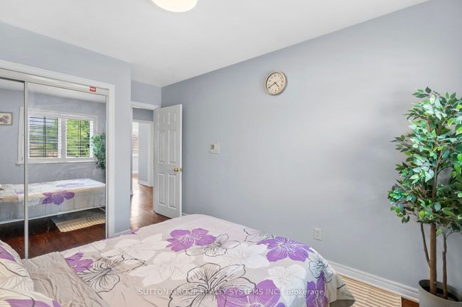732 Royal York Rd, House other with 7 bedrooms, 4 bathrooms and 4 parking in Etobicoke ON | Image 20