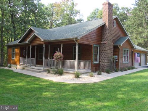 140 Careless Whisper Way, GERRARDSTOWN, WV, 25420-4574 | Card Image
