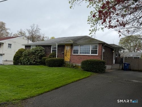 160 Aimes Dr, West Haven, CT, 06516-7002 | Card Image