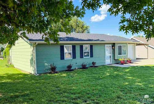1136 W 20th Cir, Junction City, KS, 66441-4560 | Card Image