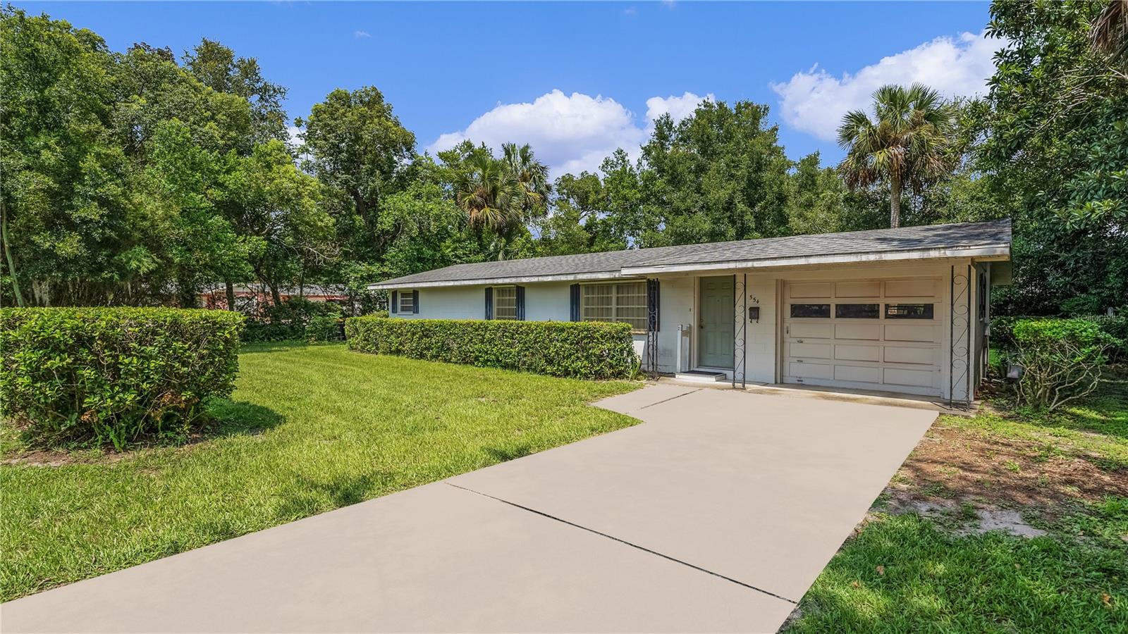 Thorpe Ave, Orange City, FL 32763