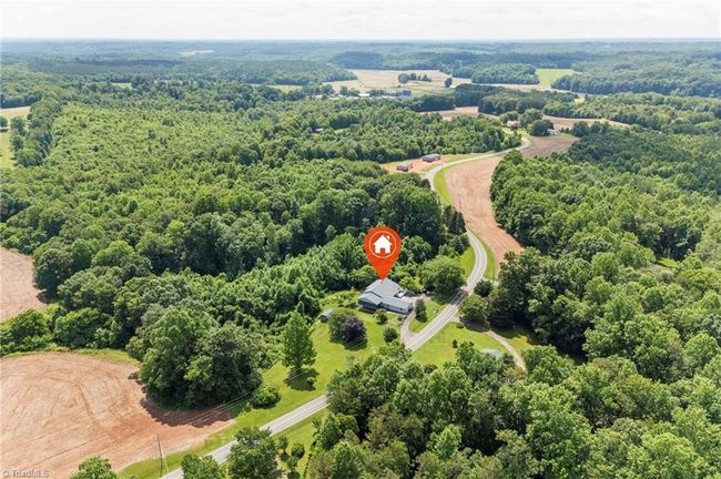 1805 Garner Rd, House other with 3 bedrooms, 2 bathrooms and null parking in Yadkinville NC | Image 43